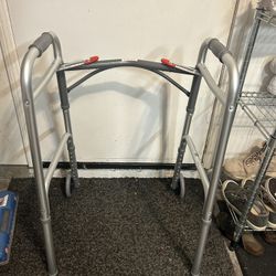 Walker 2 Button Folding