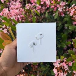 AirPods Pro 3 Wireless Active Noise Cancelling Earbuds Magsafe - FREE SHIPPING ✨