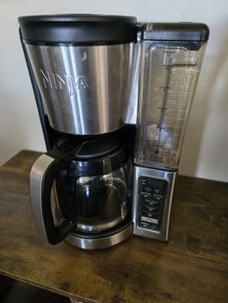 Ninja 12-Cup Programmable Brewer CE251 Coffee Maker, 60 oz, Black/Stainless Steel 🌱 