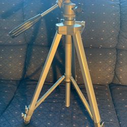 Tripod