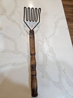 Vintage Large Wire Potato Masher 21" Wood Handle Primitive Kitchen Decor