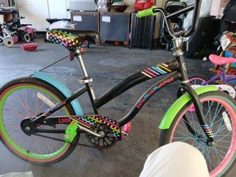Childs bike. Tires are good