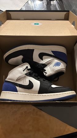 Air Jordan 1 mid se (gs)