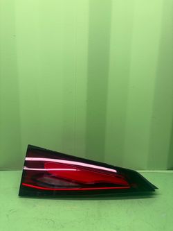 2023 2024 2025 2026 Mercedes-Benz GLC GLC300 GLC43 GLC63 W254 Left Driver Side Inner / Trunk Lid Tail Light OEM A2549061902