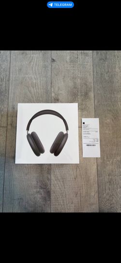 New Black Airpod Max