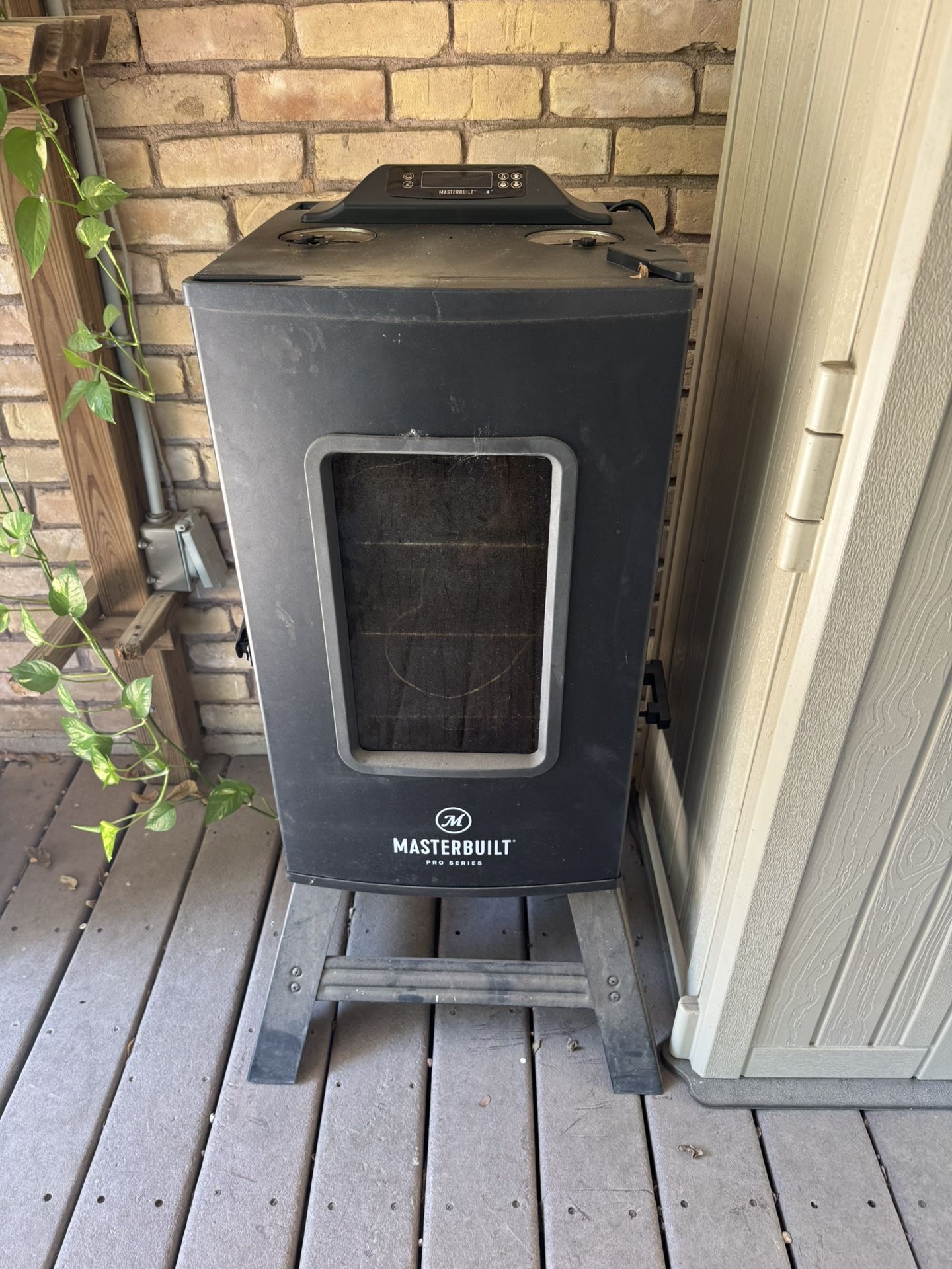 Masterbuilt Smoker
