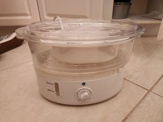Steamer and rice cooker