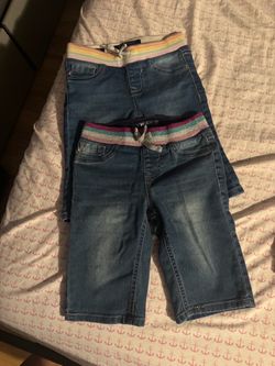 Vigoss Girls Jeans Bundle of 2. Size 7/8