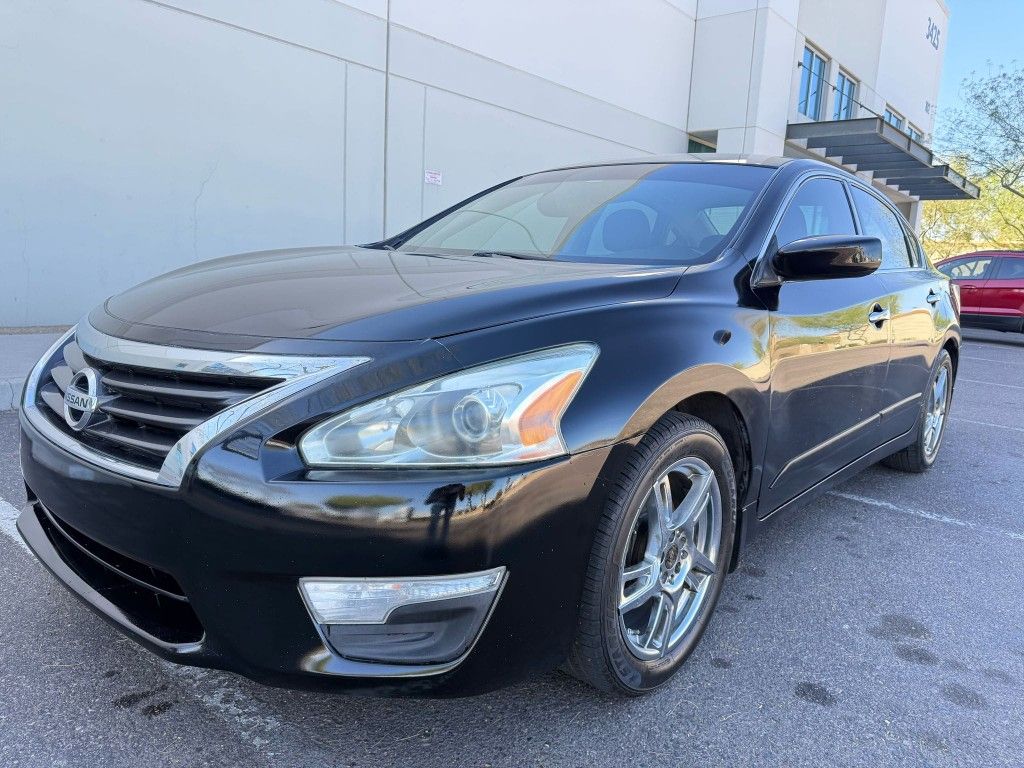 2014 NISSAN.ALTIMA.SV, TWO OWNERS, NICE.CAR, GREAT ON.GAS π