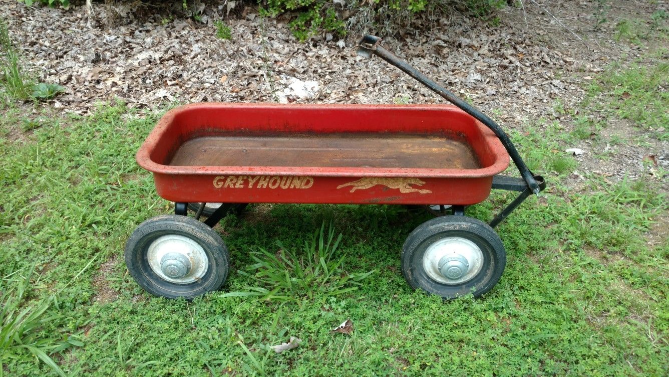 Vintage Hamilton Greyhound wagon