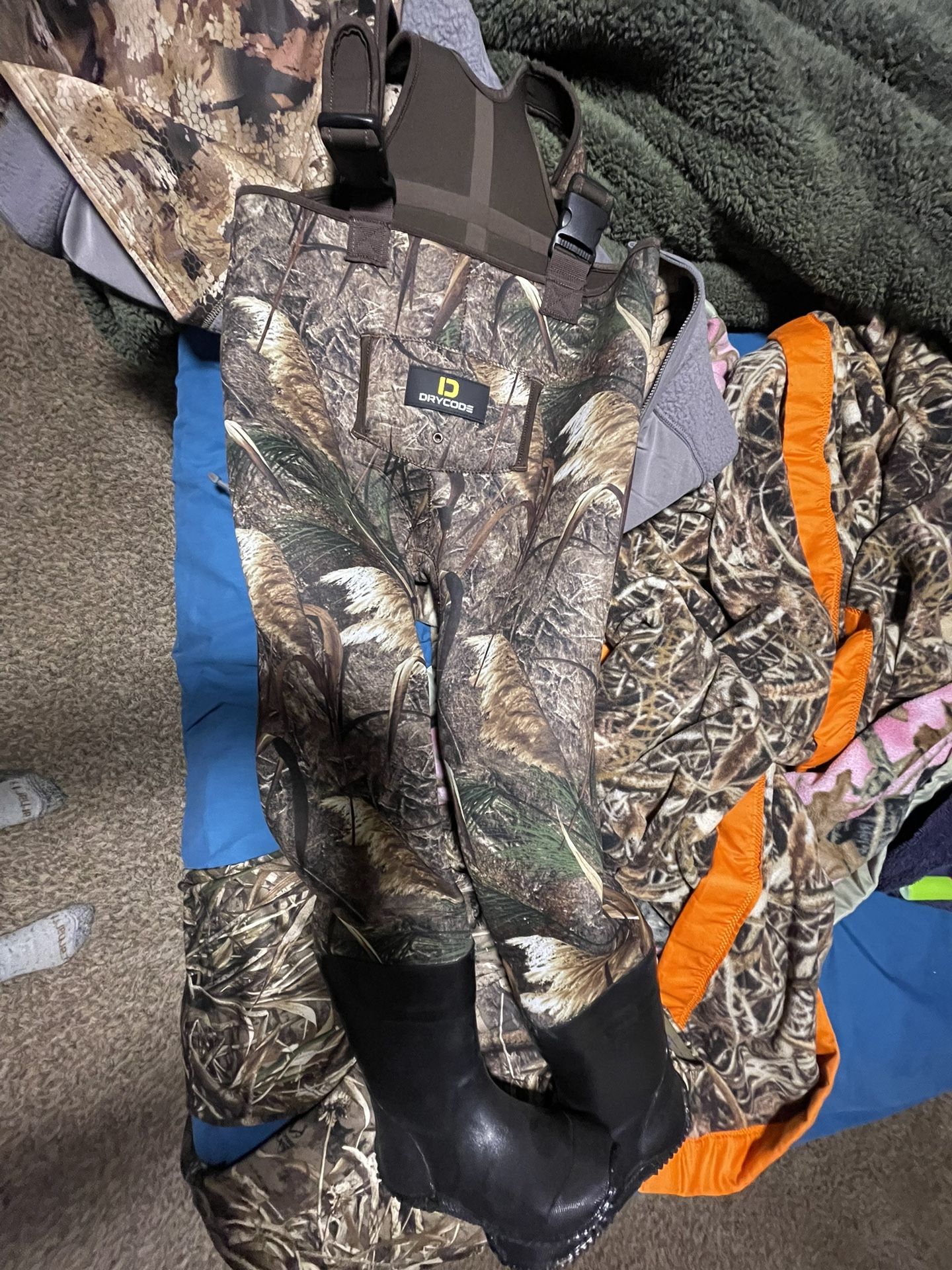 kids waders (dry code)