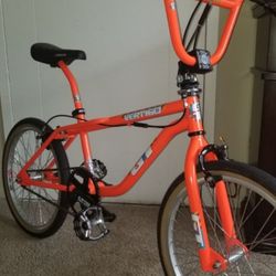 Gt Vertigo 91 Orange Powder Coated 20 Inch Bike