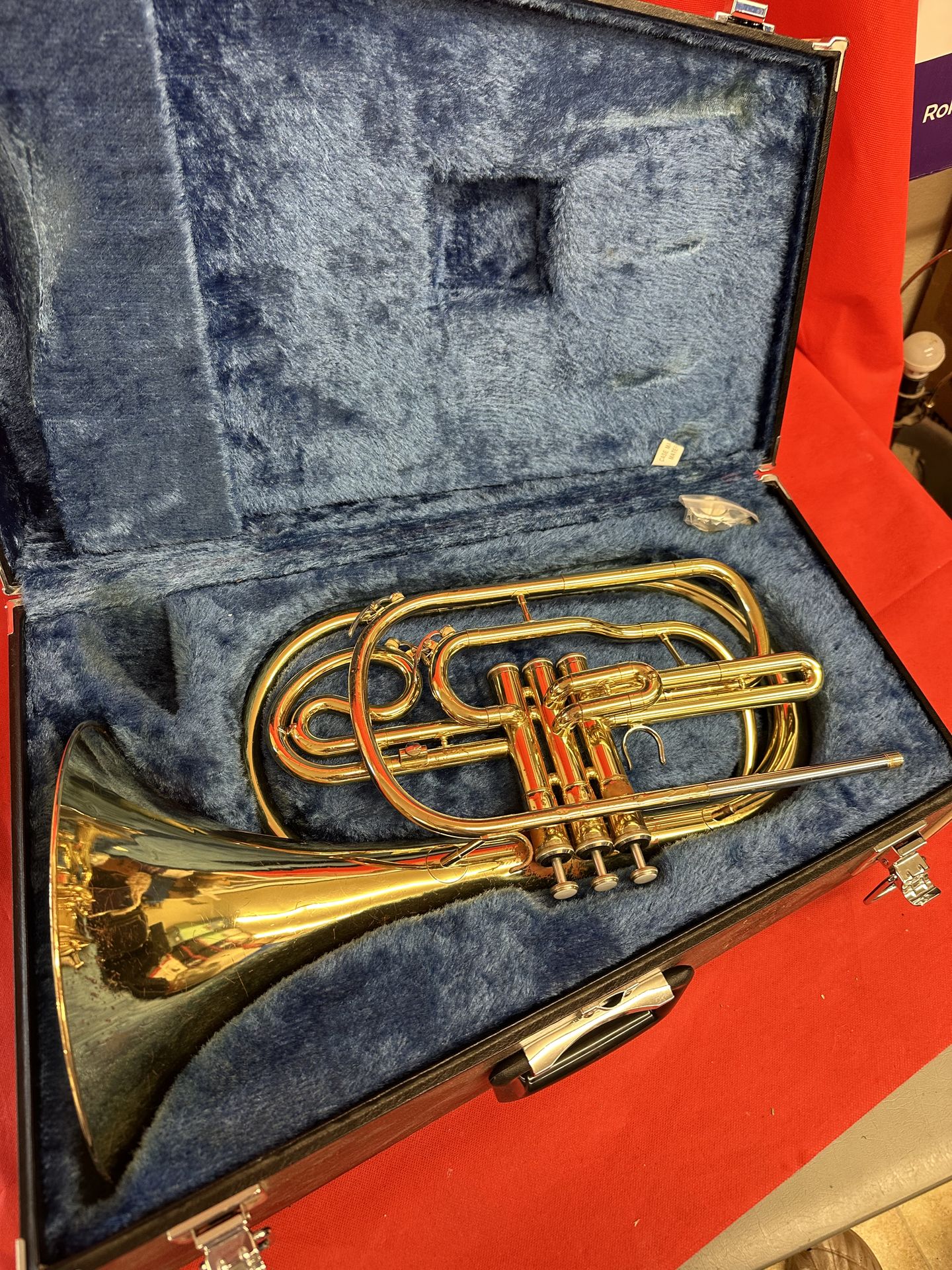Yamaha French Horn Mellophone Marching Band with New Mouthpiece $850 Firm