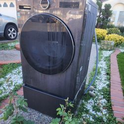 FREE USED WORKING EMBEDED- WASHING AND DRYING MACHINE 