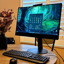HIGH END 24” LENOVO AIO DESKTOP PC WINDOWS 11 PRO