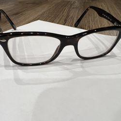 Ray Ban Eyes Sunglasses  