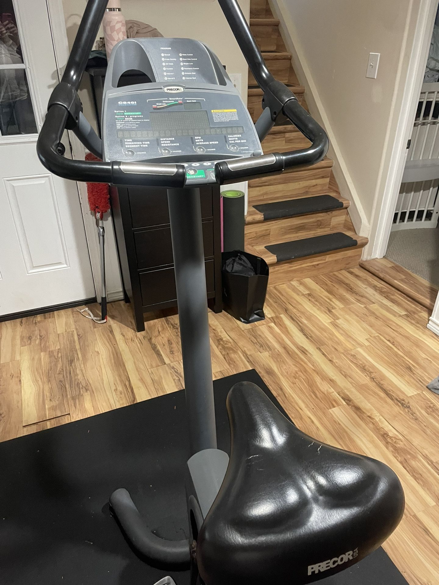 Exercise bike - Precor C846i