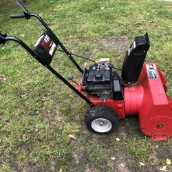 Snapper 22 inch, 5 hp snowblower