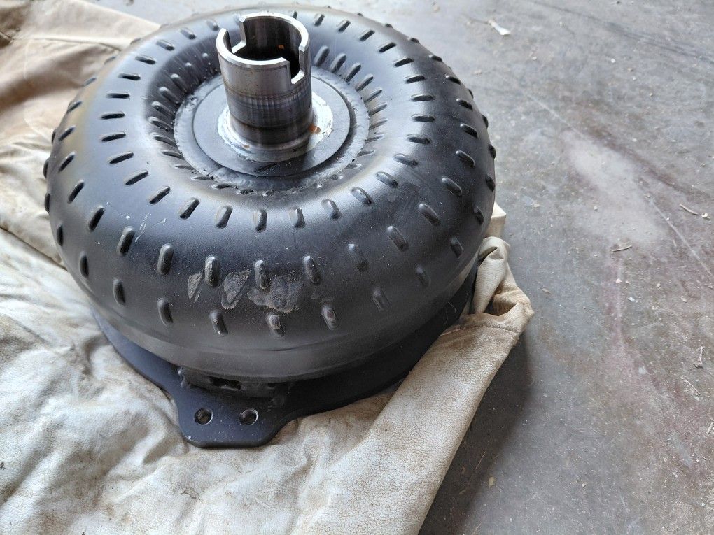 3200 Stall ( Torque converter.) 200r4 Transmission 
