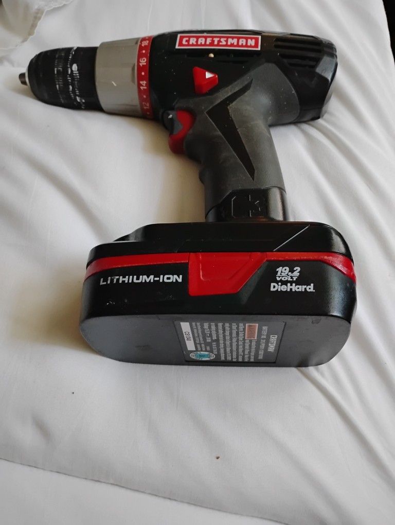 19.2 Volt Lithium Ion Craftsman Drill
