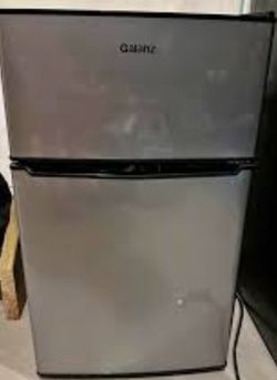 Mini Fridge And Freezer