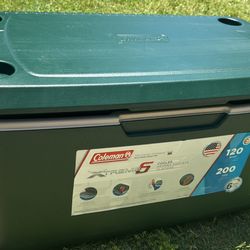 Big Coleman Cooler 
