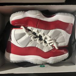 Jordan 11 Cherry 