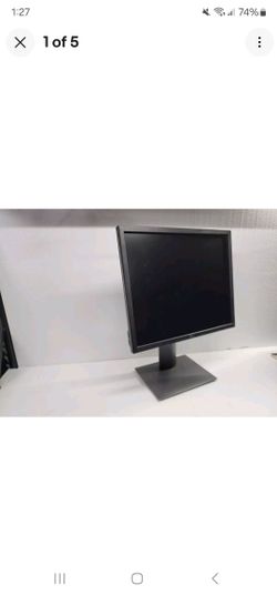 Dell Flat Panel Monitor P1917S 19" IPS Technology HDMI VGA,DisplayPort, USB 