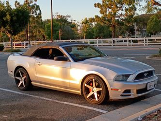 Mustang Ford 2011 Convertible silver
