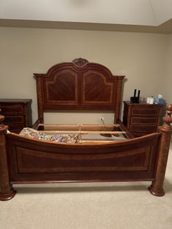 5 Piece Solid Mahogany Wood King Bedroom Set 