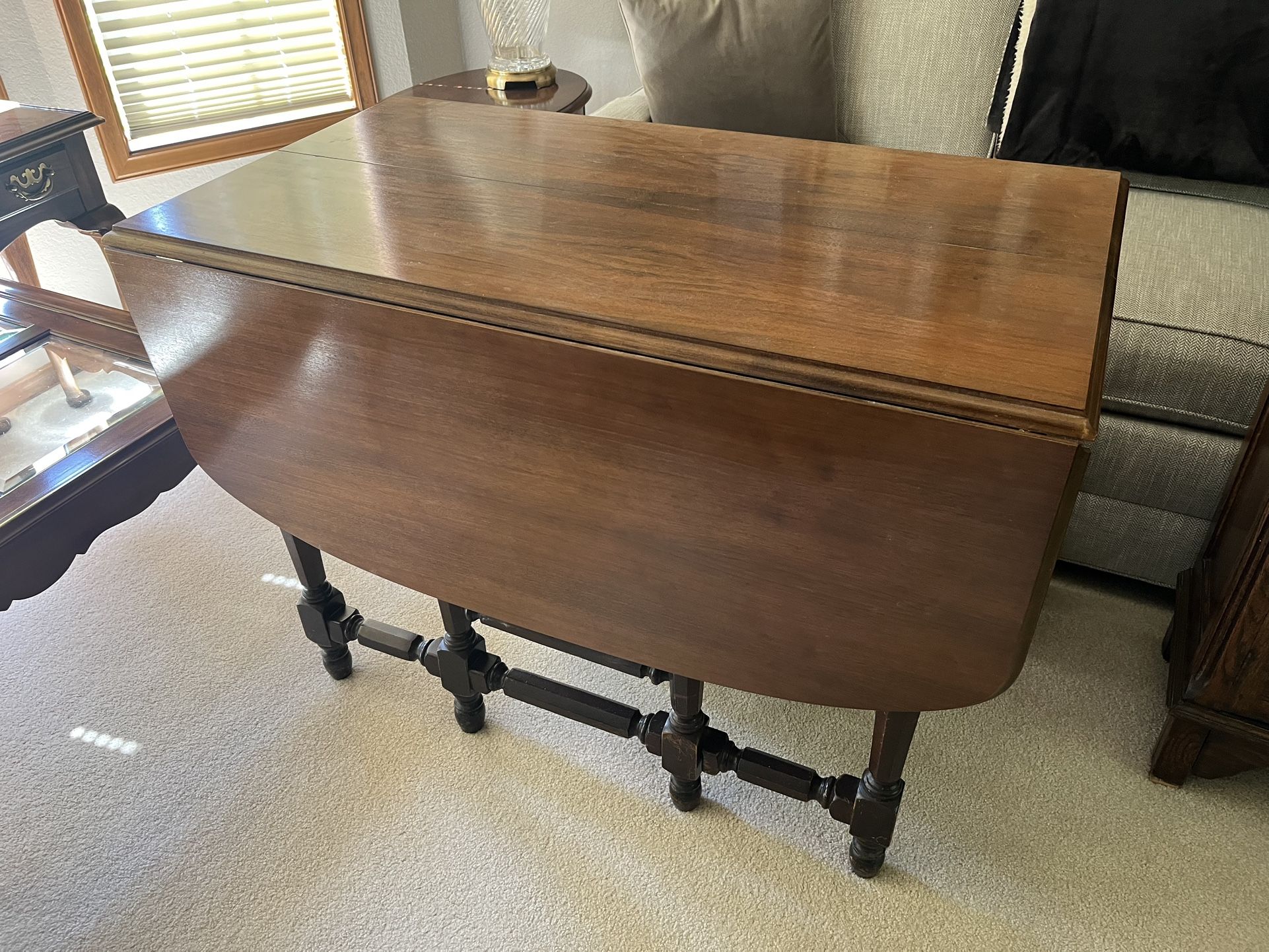 Gate Leg Table