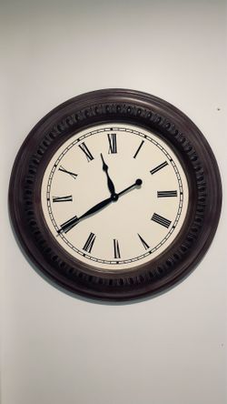 Large wall clock 30”