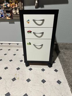 3-Drawer Rolling Storage Cabinet