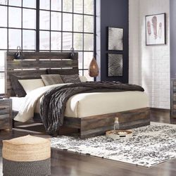Gorgeous Beautiful Barn Style Bedroom Suite!