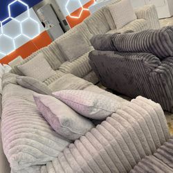 Super Cozy Nice Sectional! 