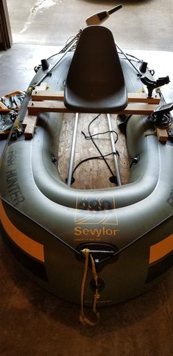 Sevylor360 fishhunter trolling motor, fish finder