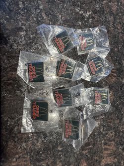 McDonald’s Crew Trainer Pins – Lot of 9 – Vintage 2009