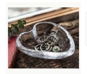 New- Simon Pearce Designer Heart Crystal Dish.