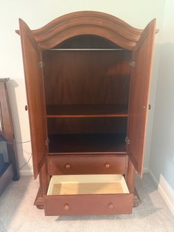Armoire -Wardrobe