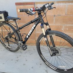 Mt Trek Suspension Disc Brakes 