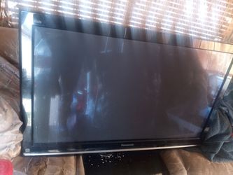 44" Panasonic Tv