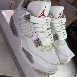 Jordan 4 White Oreo 7.5