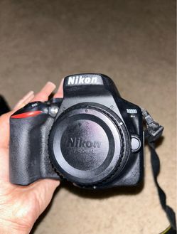 Nikon D3500
