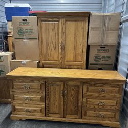FREE Oak Bedroom Set (all items together) 