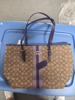 Brand new COACH Shoulder bag