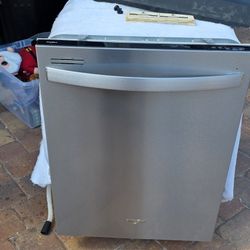 Whirlpool Dishwasher