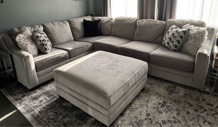 3-Piece Sofa Sectional in Charcoal/Grey with storage ottoman