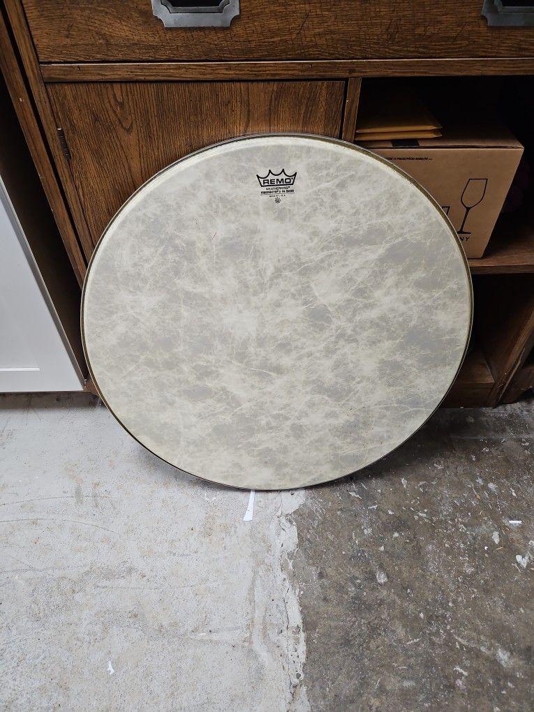 28 Inch Remo Weatherking Fiberskyn 3 FA Bass