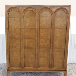 Beautiful Thomasville Tall Boy Dresser