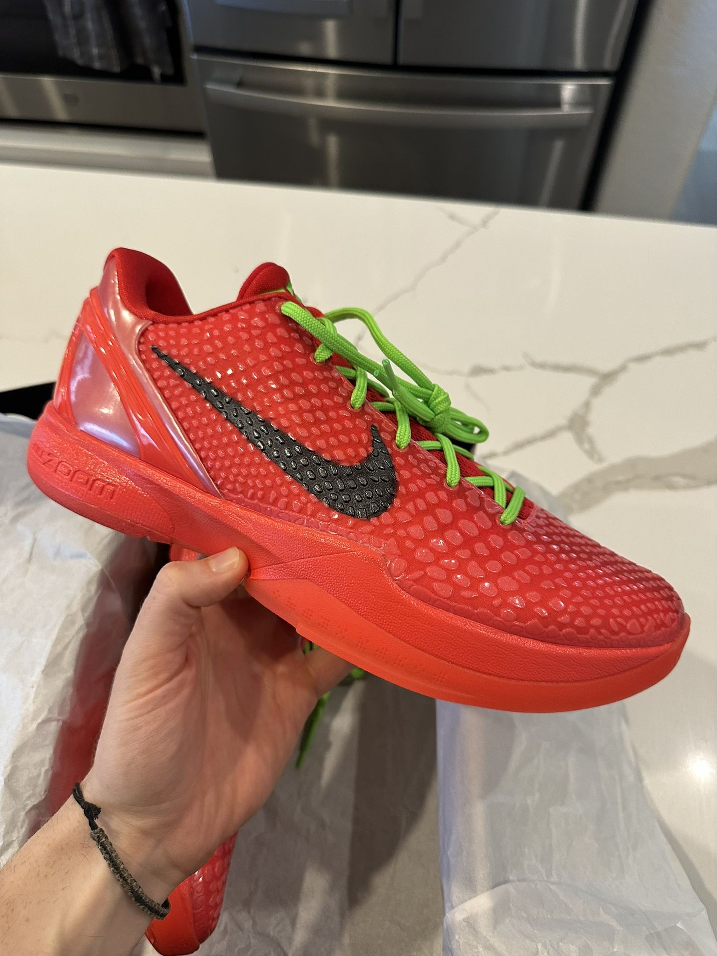Kobe 6 Protro Reverse Grinch DS Size 12
